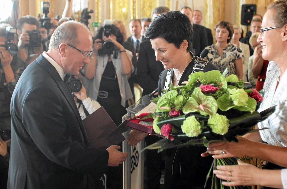 Henryk Skarżyński odbiera tytuł Honorowego Obywatela Warszawy