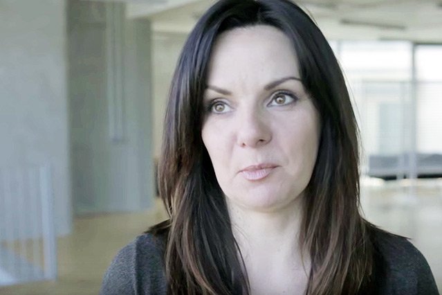 Krystyna Łuczak-Surówka odniosła się m.in. do przymusowych ekshumacji ciał ofiar katastrofy smoleńskiej, miesięcznic oraz tego, jak społeczeństwo jest manipulowane tym, co się stało.