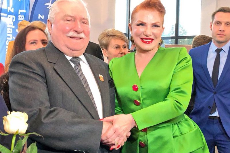 Georgette Mosbacher, ambasador USA w Warszawie, złożyła życzenia urodzinowe Lechowi Wałęsie i naraziła się wielu zwolennikom PiS.