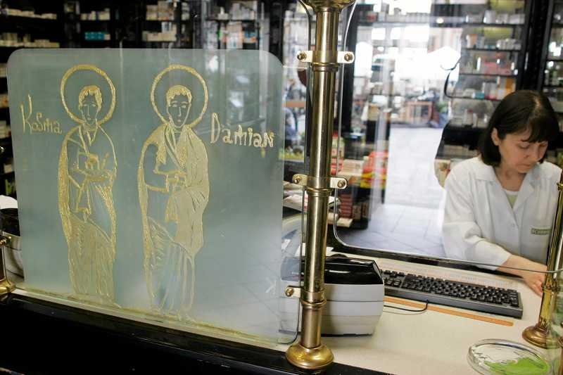 Aptekarze powinni mieć prawo do klauzuli sumienia?