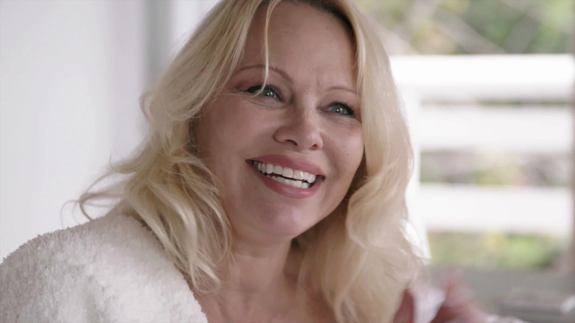 pamela: historia miłosna pamela anderson dokument netflix seks-taśma tommy lee historia film recenzja pamela: historia miłosna pamela anderson dokument netflix seks-taśma tommy lee historia film recenzja