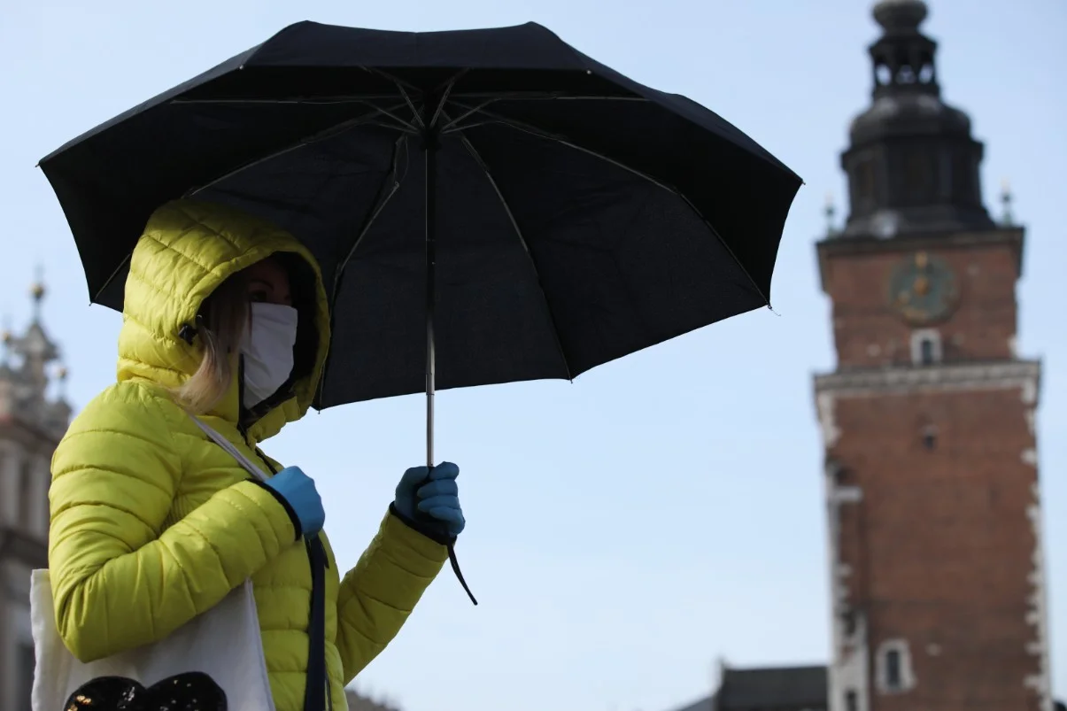 Badania naukowców z Collegium Medicum wykazały, że koronawirusa w Krakowie mogło przejść 2 proc. osób.