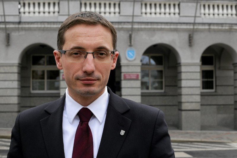 Prezydent Rybnika Piotr Kuczera. W mieście wybuchł skandal obyczajowy.