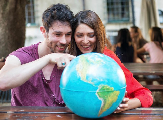 Taniej już się nie da! 9 podpowiedzi jak podróżować bez zbędnych wydatków.