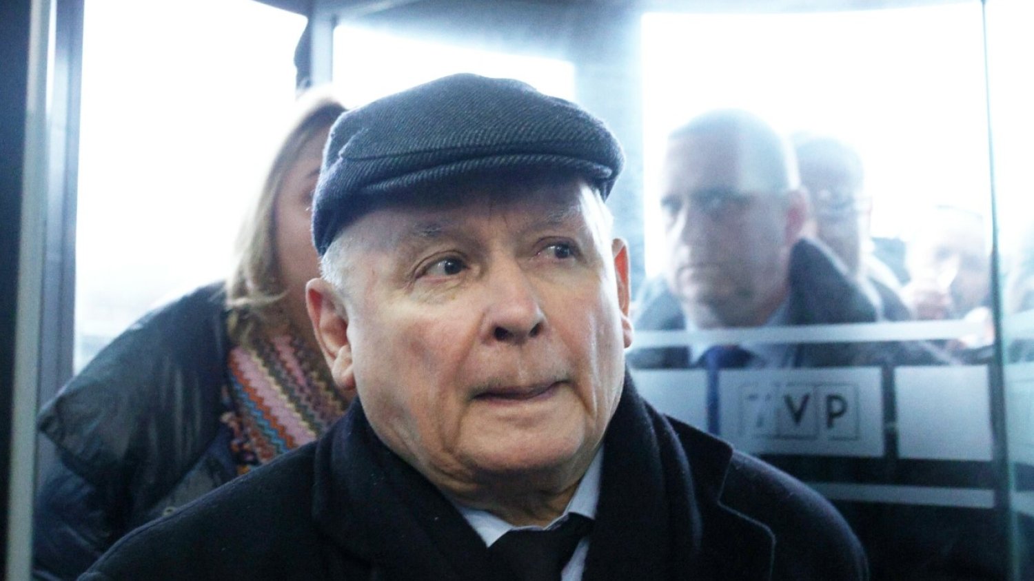 Poseł Jarosław Kaczyński z interwencją w siedzibie TVP.