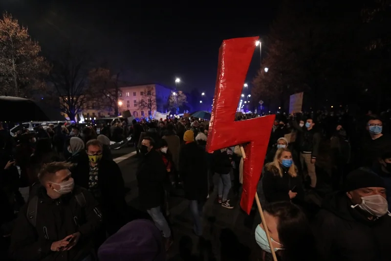 Sobotni Strajk Kobiet w Warszawie dobiegł końca.