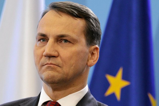 Iran ocenzurował fragment wystąpienia Radosława Sikorskiego