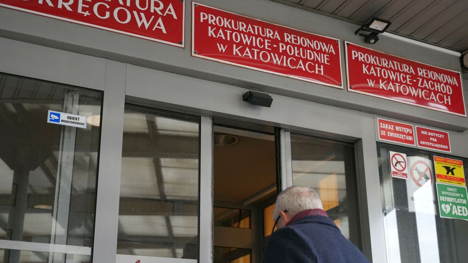 Prokuratura w Katowicach zleciła sprawdzenie zeznań Sebastiana M., podejrzanego o spowodowanie wypadku, w którym zginęła trzyosobowa rodzina Prokuratura w Katowicach zleciła sprawdzenie zeznań Sebastiana M., podejrzanego o spowodowanie wypadku, w którym zginęła trzyosobowa rodzina