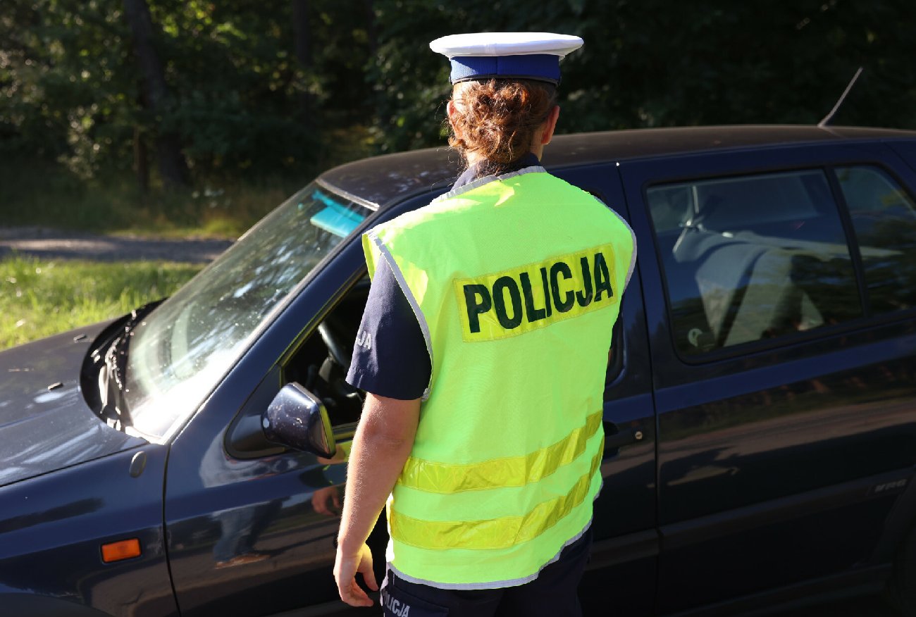 Incydent na S7. Gdy usłyszał wysokość mandatu, osunął się na ziemę.