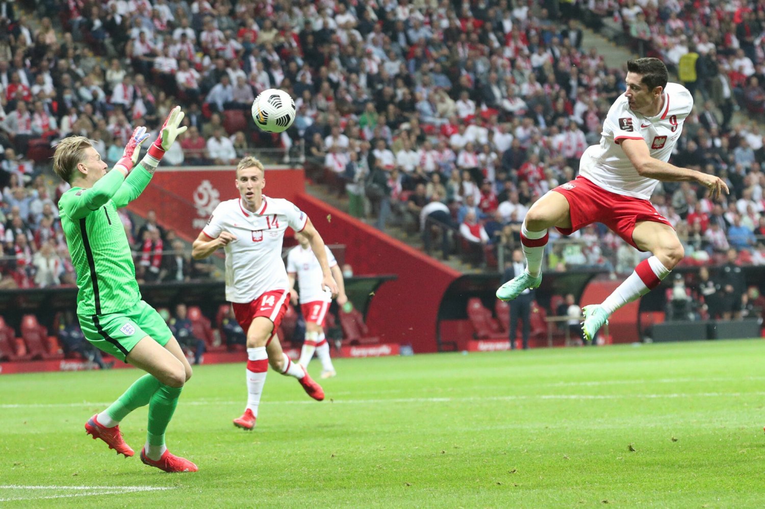 Robert Lewandowski w ten sposób mógł strzelić gola przed przerwą