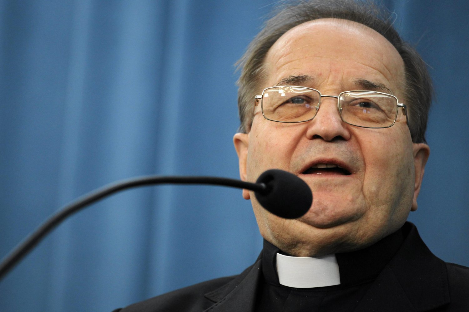 Dyrektor Radia Maryja O. Tadeusz Rydzyk , podczas konferencji prasowej.