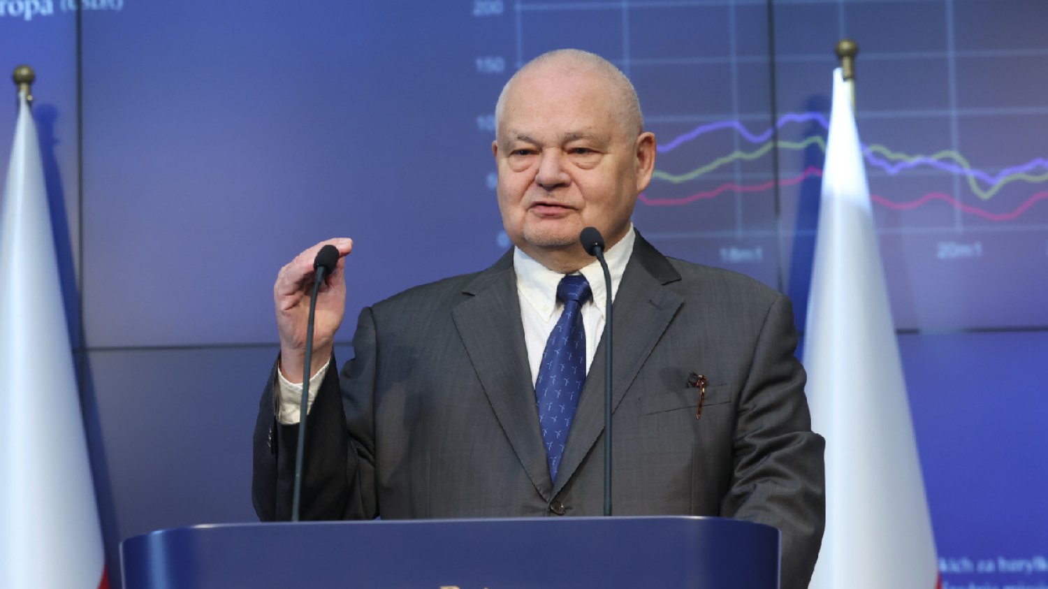 Adam Glapiński przed Trybunał Stanu? Sondaż pokazał, co myślą Polacy.