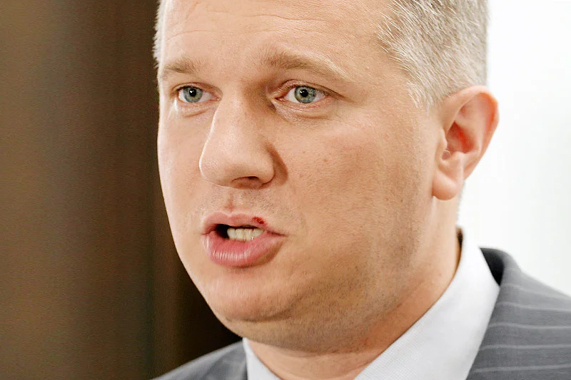 Komendant główny policji przekonuje, że całość nagrań z interwencji w sprawie Przemysława Wiplera byłaby dla tego polityka wyjątkowo kompromituąca.