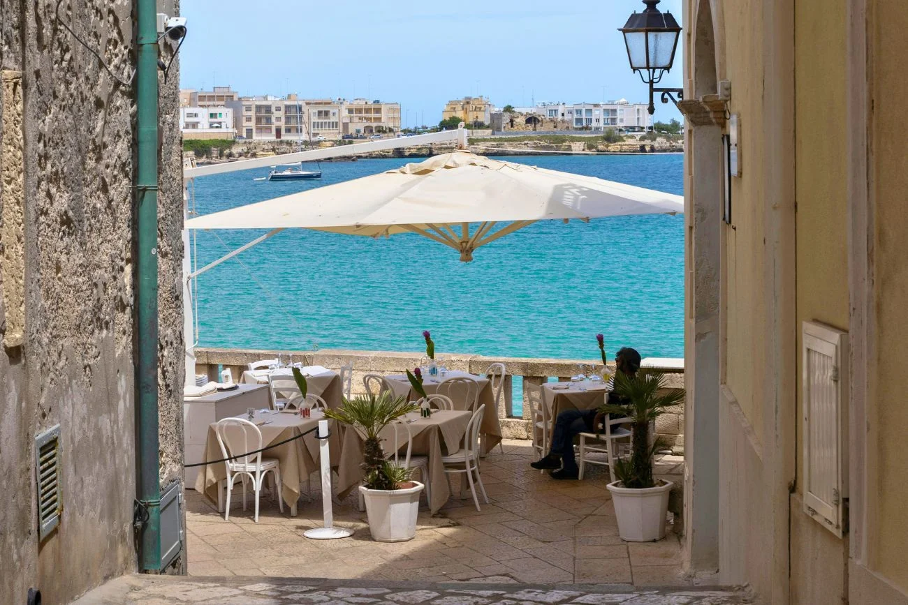 Uliczka w Lecce we włoskim regionie Apulia
