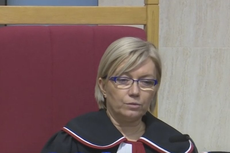 Sędzia Julia Przyłębska ma zastąpić prezesa Trybunału Konstytucyjnego Andrzeja Rzeplińskiego.