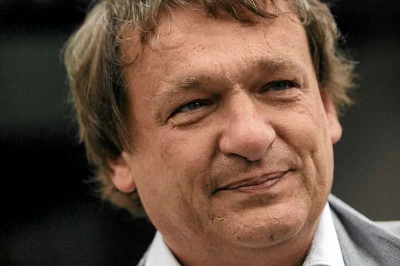 Piotr Tymochowicz chce pozwać Google na 20 milionów dolarów