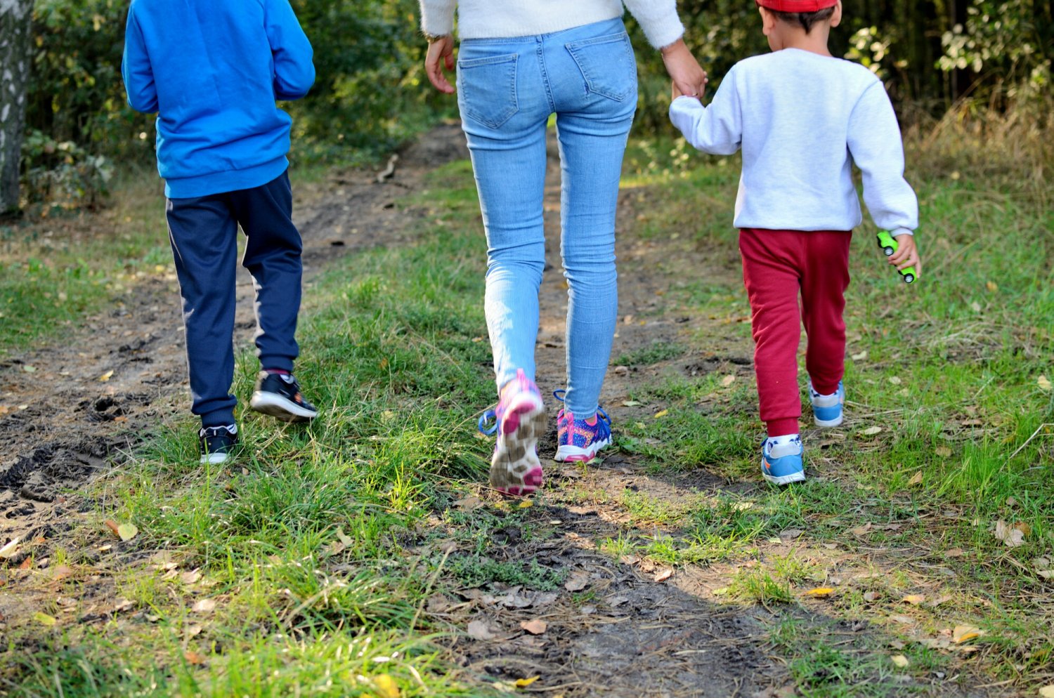 W niektórych domach rodzice nie rozmawiają z dziećmi po polsku