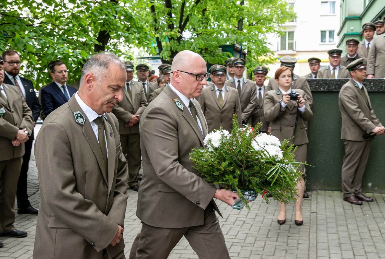 Tak upamiętnili Jana Szyszkę. "W panice dyrektor zabrał wieniec".