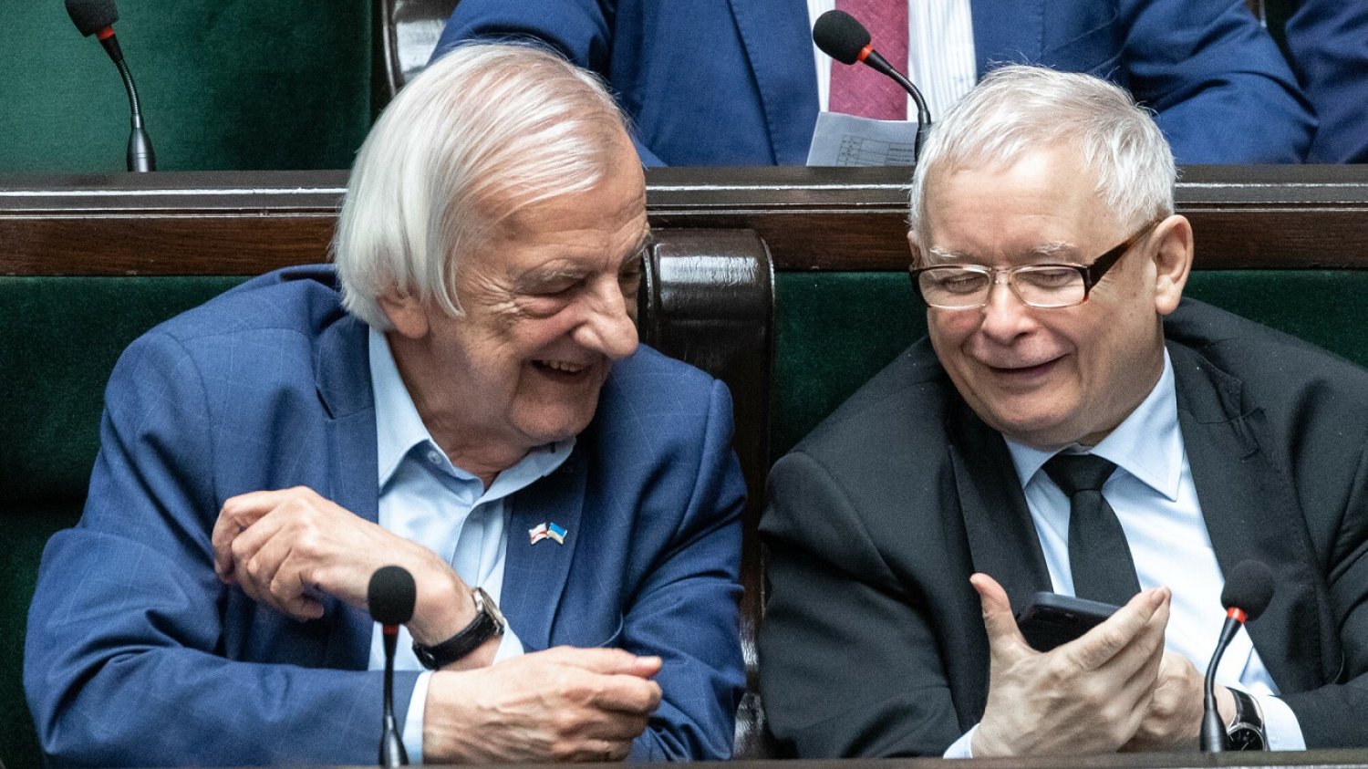 W tym sondażu PiS na pewnym prowadzeniu.