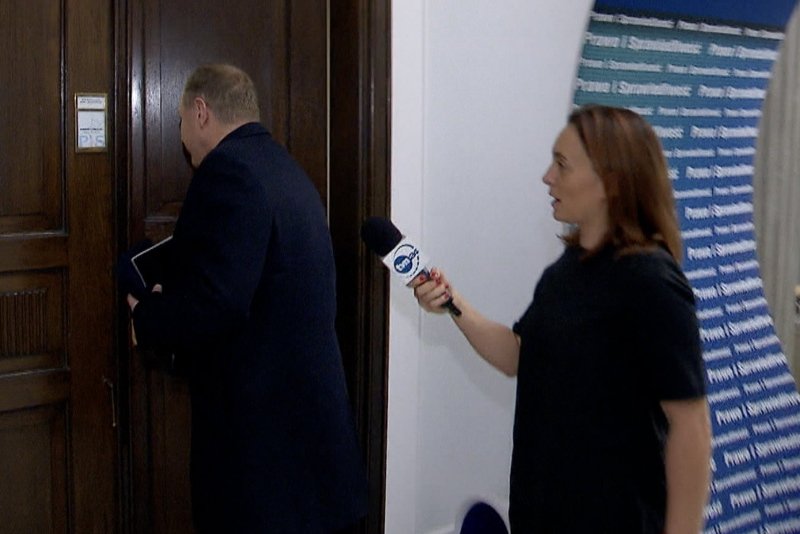 Jacek Kurski nie miał zbyt wiele do przekazania reporterce TVN24.