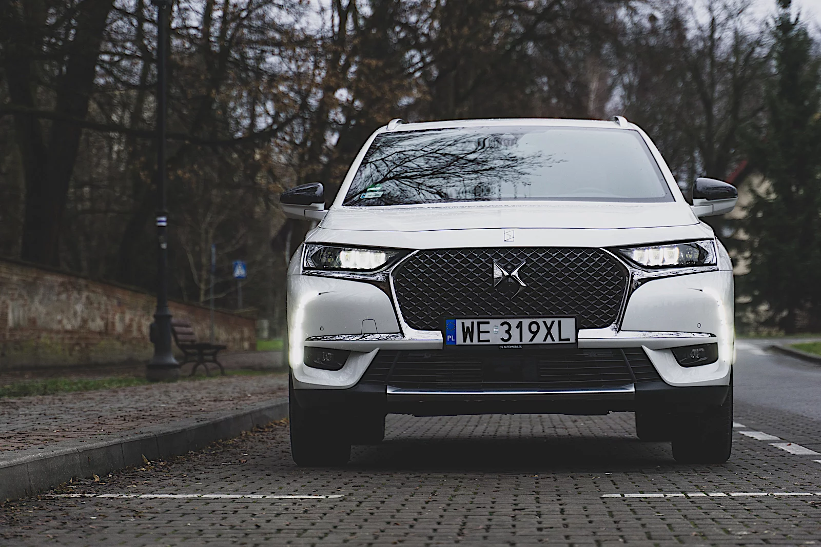 DS7 Crossback to piękne auto. Ale do 100-procentowego premium trochę mu brakuje.