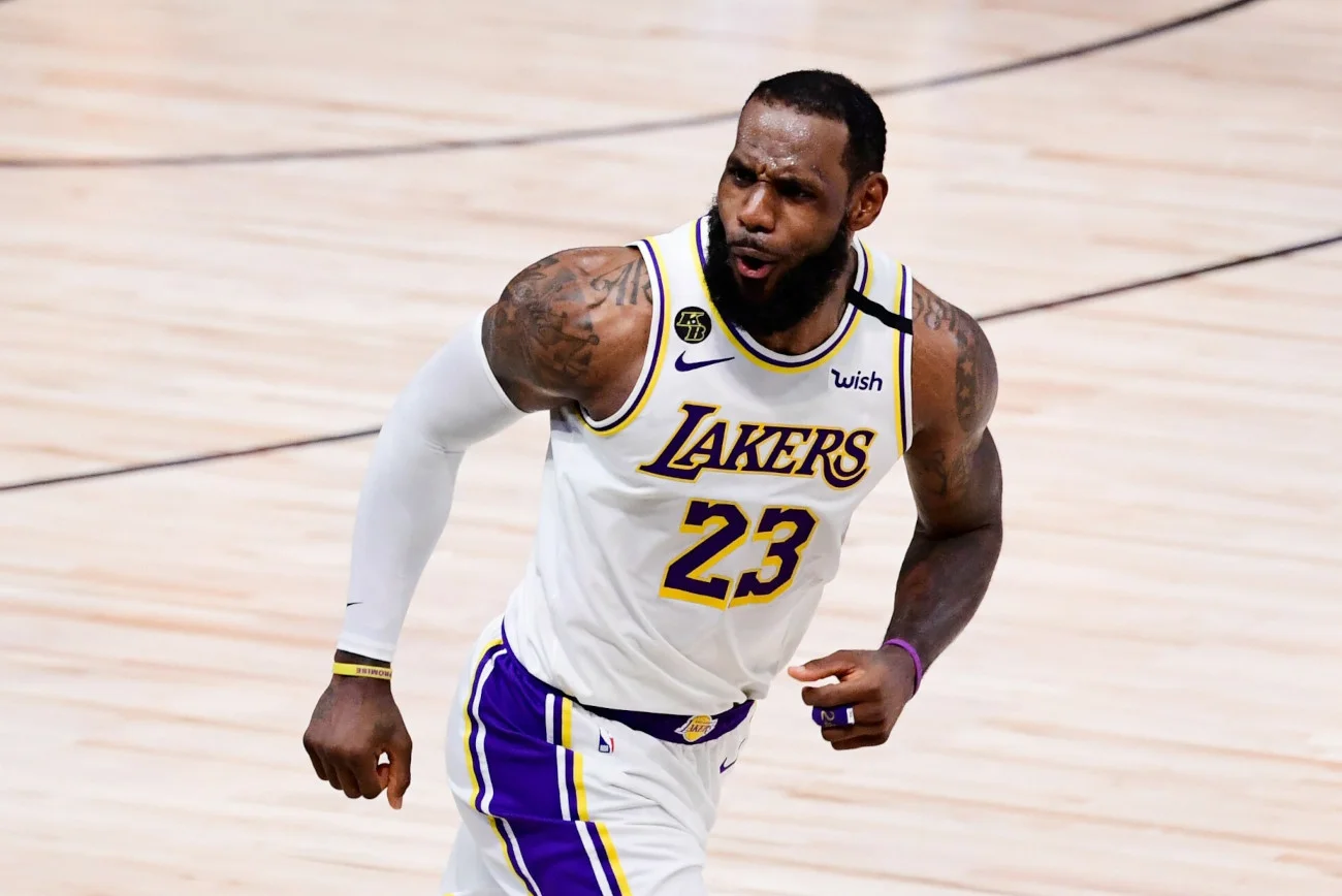 LeBron James będzie miał w nowym sezonie wokół siebie plejadę gwiazd w LA Lakers