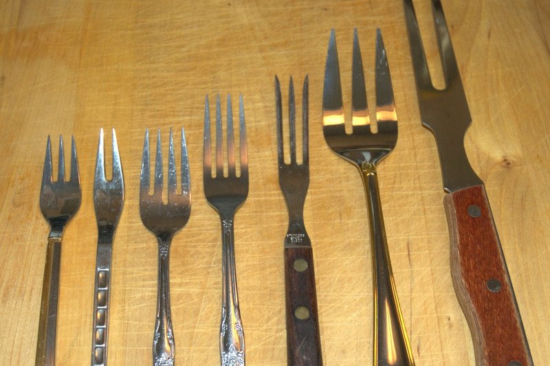 Czy Polacy pomagali Francuzom posługiwać się widelcem?