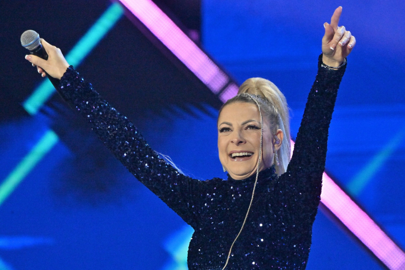 Magdalena Narożna, Piękni i Młodzi