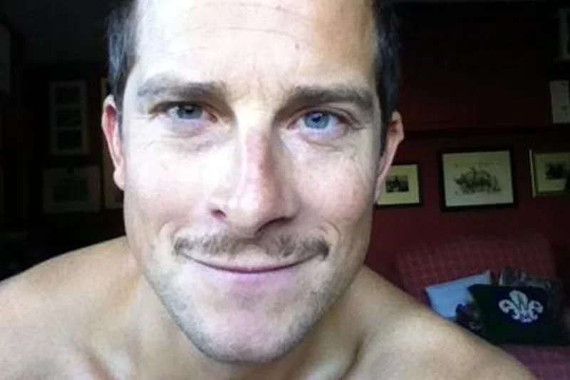 Bear Grylls jest jednym z ambasadorów Movember