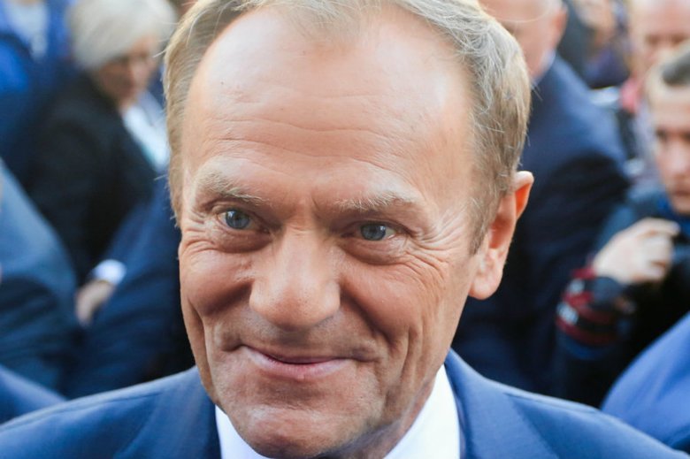 Donald Tusk ma powody do zadowolenia. Słupki jego poparcia w Polsce cały czas rosną.