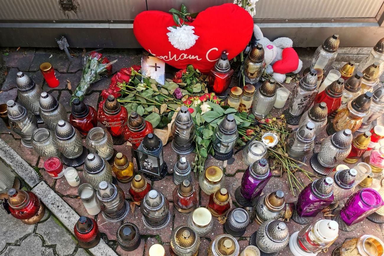 W sobotę odbył się pogrzeb 19-letniej Basi, która zgięła pod kołami autobusu.