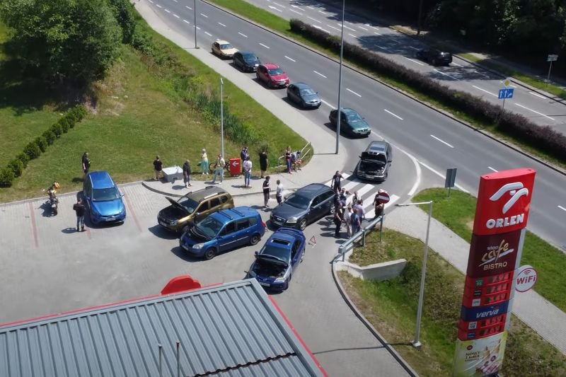 Protest kierowców na Orlenie w Bielsku-Białej. Wjazd na stację zablokowano przy ul. Andersa