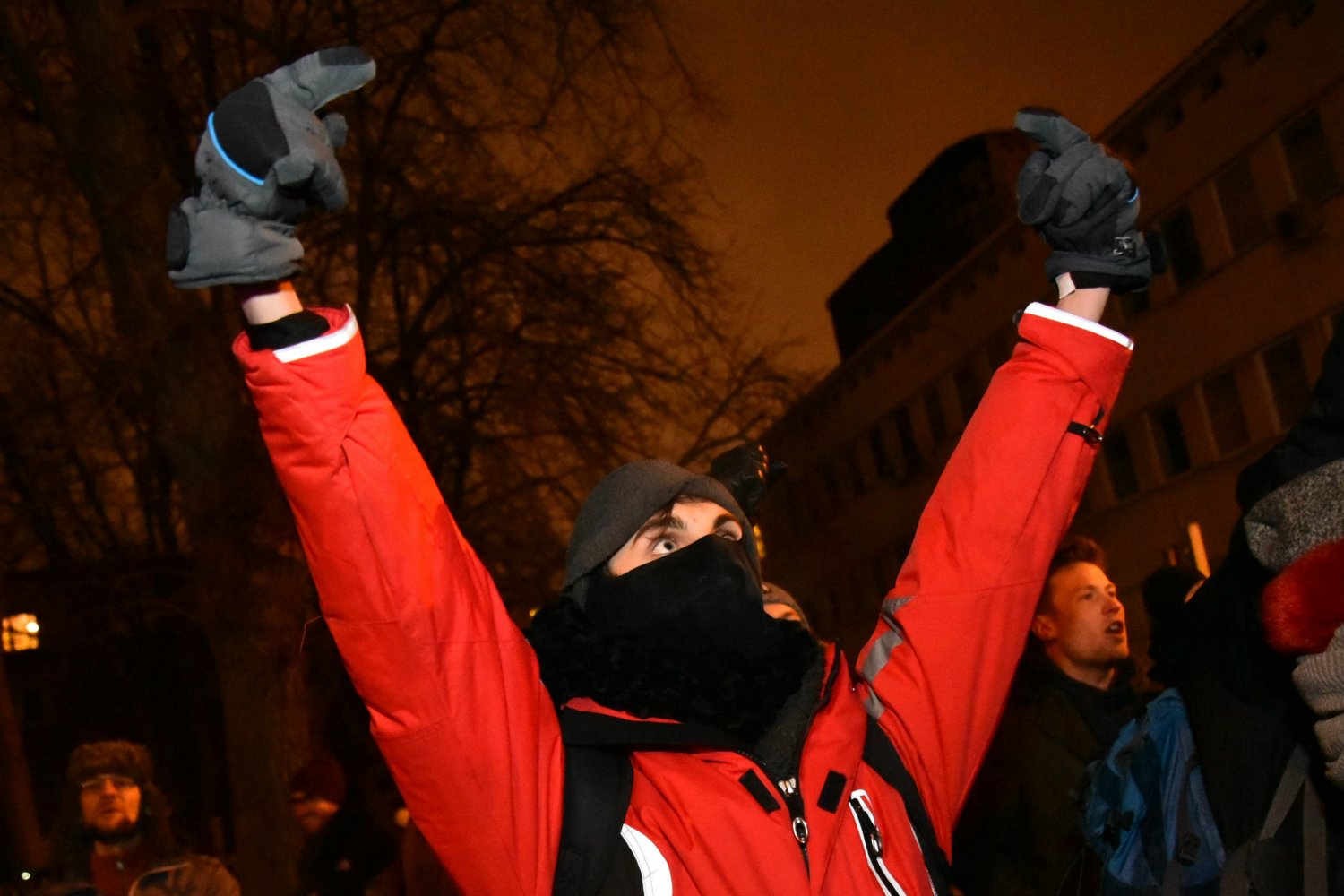 Facebook wziął na celownik ONR i NOP.