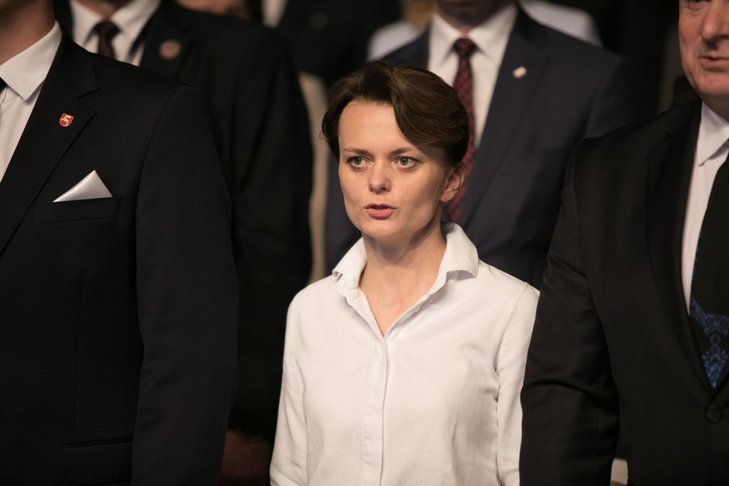 Jadwidze Emilewicz może nie udać się wprowadzić bonu turystycznego.