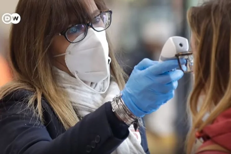 Liczba łóżek do intensywnej opieki medycznej zwiększyła się w Niemczech w czasie epidemii koronawirusa  z 12 do 40 tysięcy, jest 30 tys. respiratorów.