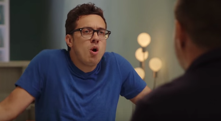 Status z Facebooka w zwykłej rozmowie