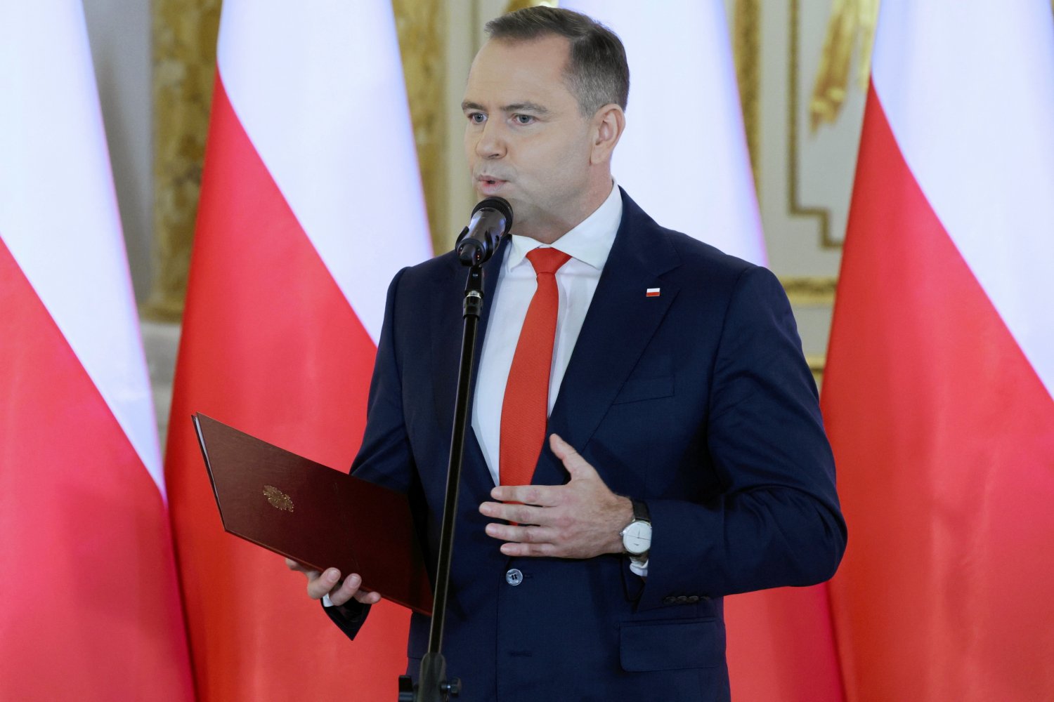 Hołownia zdecydował ws. zaprzysiężenia Nawrockiego. Takie są szczegóły