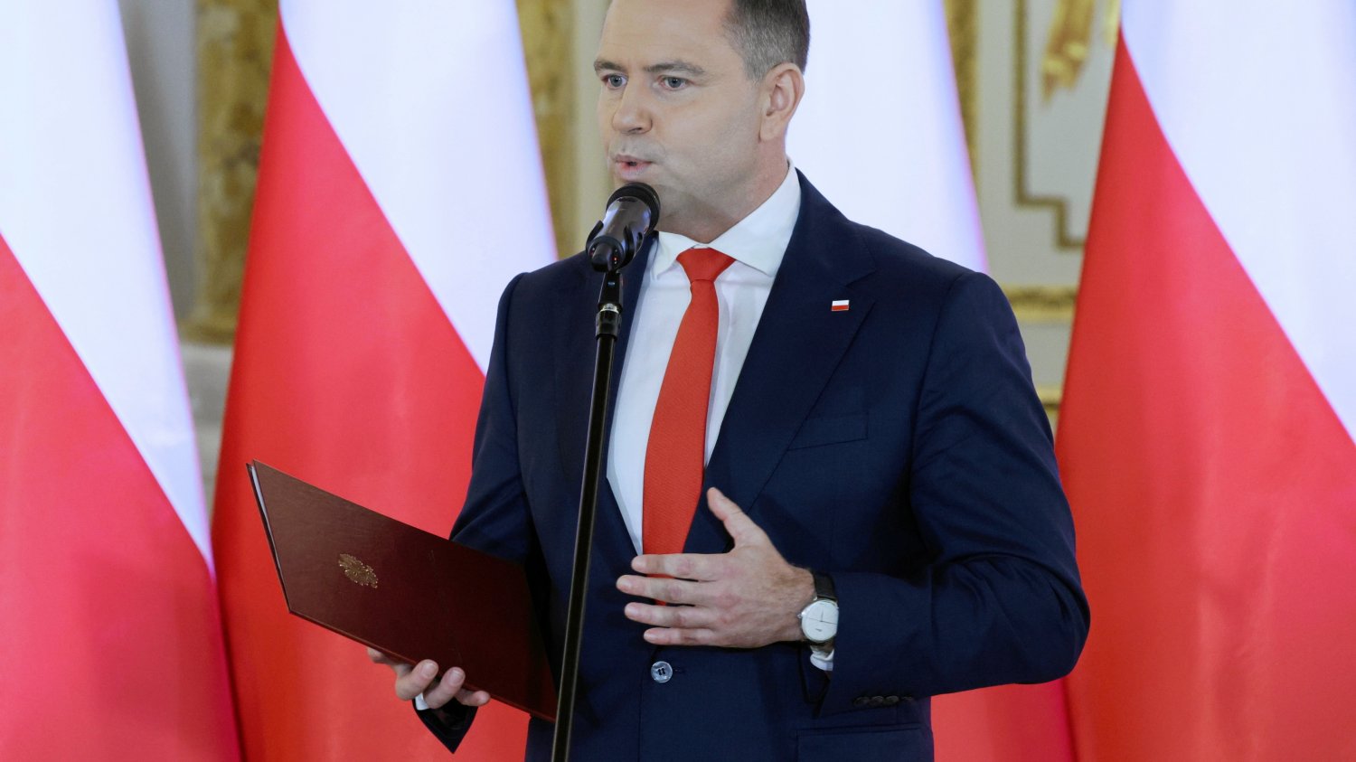 Hołownia zdecydował ws. zaprzysiężenia Nawrockiego. Takie są szczegóły
