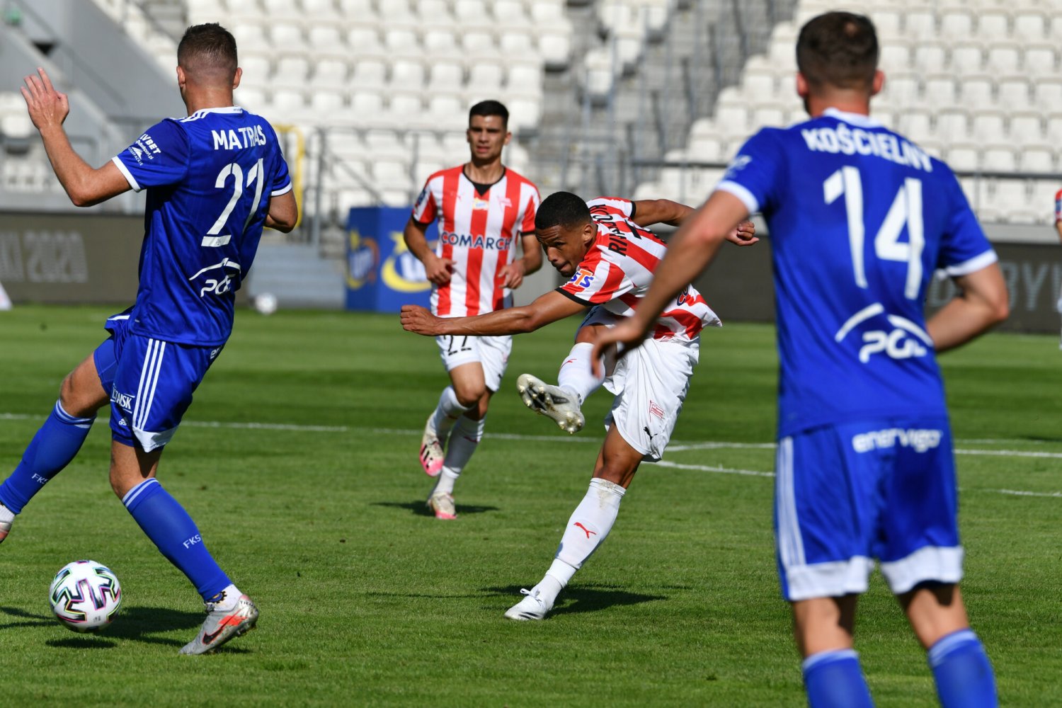 Brazylijczyk Rivaldinho jest piłkarzem Cracovii od lata 2020 roku, jego syn właśnie zaśpiewał nasz hymn