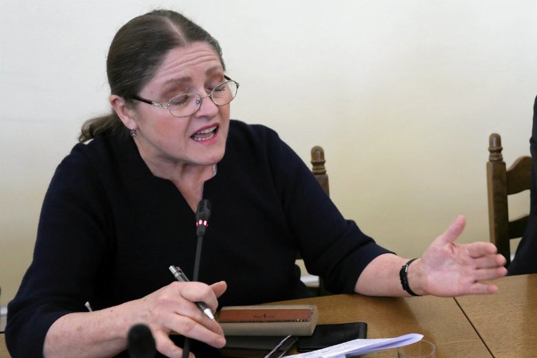 Krystyna Pawłowicz w mediach społecznościowych skrytykowała kolegę z partii.