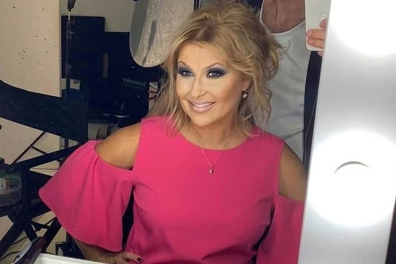 Katarzyna Skrzynecka wyprzedaje swoją szafę