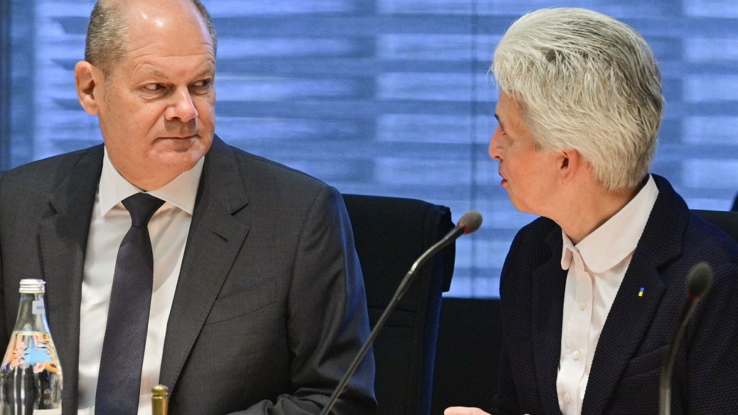 Marie-Agnes Strack-Zimmermann i Olaf Scholz