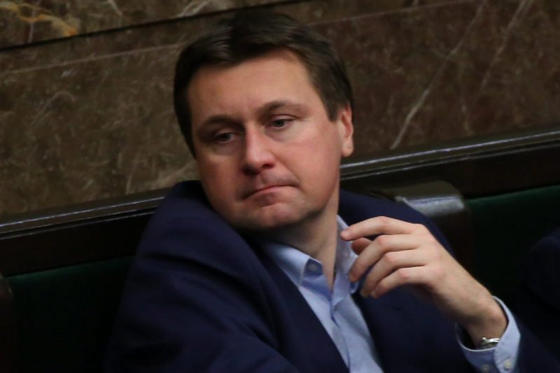 Łukasz Zbonikowski znowu jest na czołówkach tabloidów.