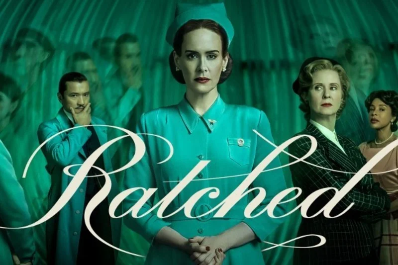Gwiazda serialu "Ratched" ma partnerkę starszą o 32 lata
