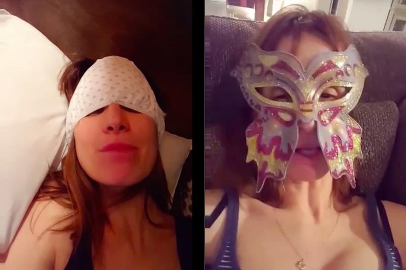 "Snap-szmat" Violi Kołakowskiej jest parodią blogerek modowych.