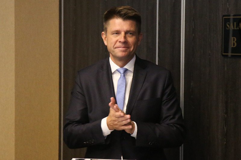 Petru ujawnia plan opozycji na pokonanie PiS w najbliższych wyborach. "Opozycja jest bliska porozumienia" – zapewnia lider Nowoczesnej.