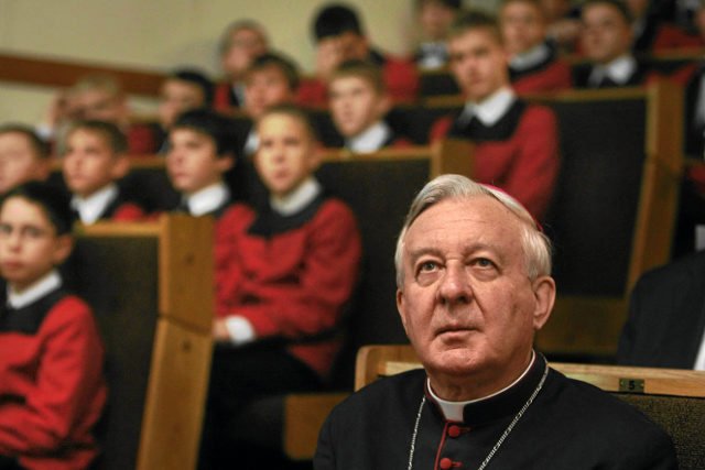 Abp Paetz oskarżany był o molestowanie kleryków