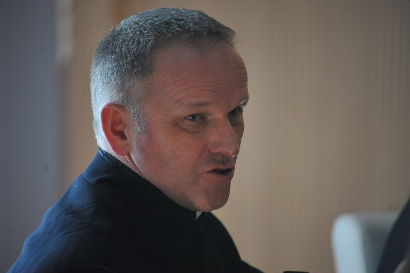 Ks. Wojciech Lemański przeprosił za milczenie kościoła w sprawie niepełnosprawnych.