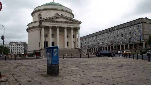 Plac Trzech Krzyży, Warszawa