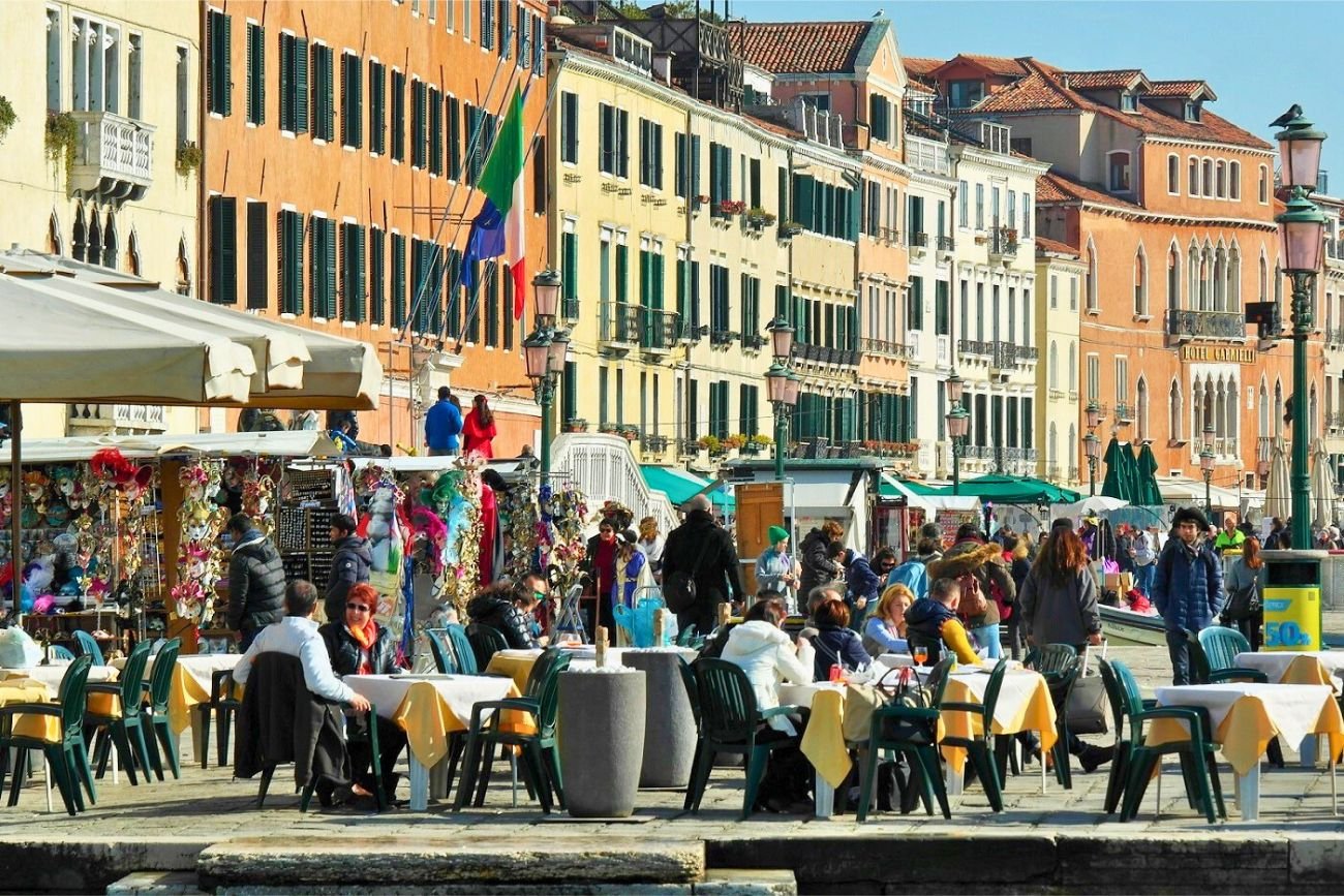 Turyści w Wenecji